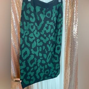 Eva Mendes sweater pencil skirt